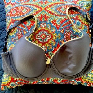 Victoria secret-36D body by Victoria semi bra.